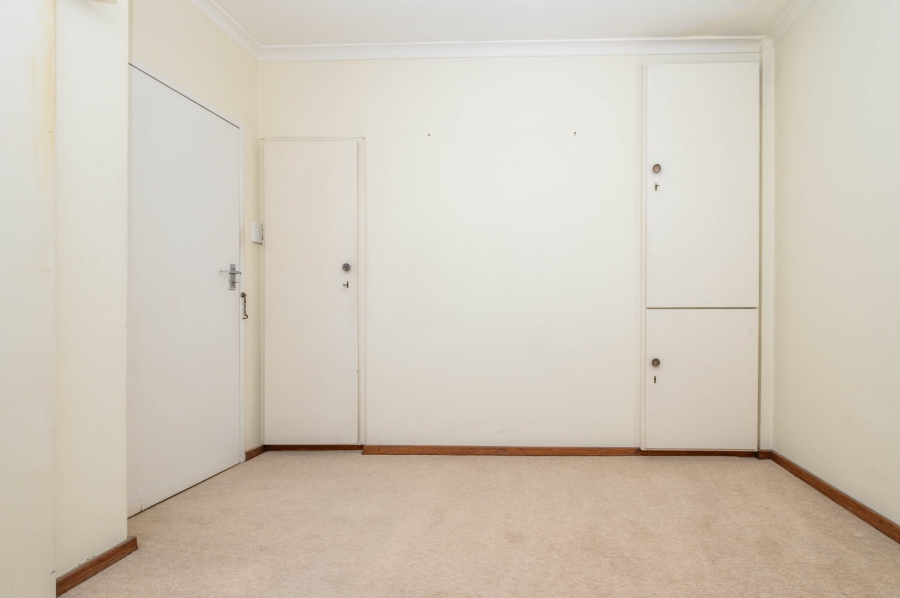 2 Bedroom Property for Sale in Port Elizabeth Central Eastern Cape